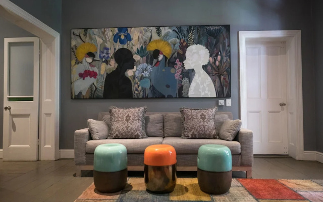 Ruby Rose Country House