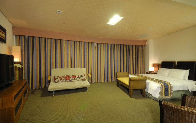 Hoya Resort Hotel Wuling 0