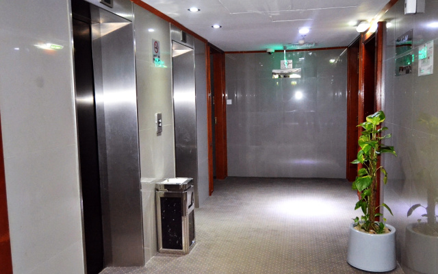Top Stars Hotel