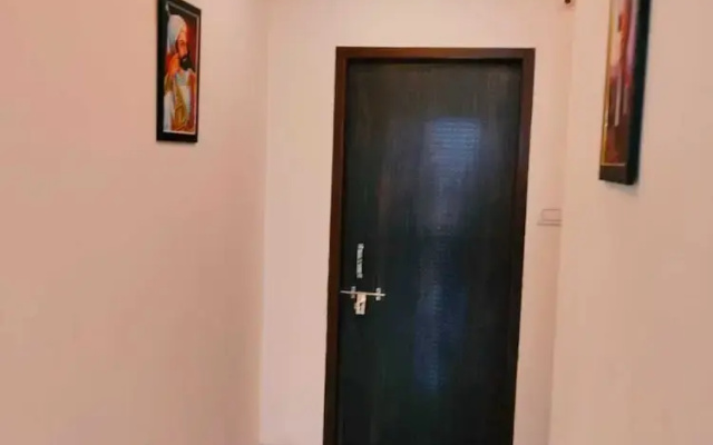 Hotel Bhavya Palace