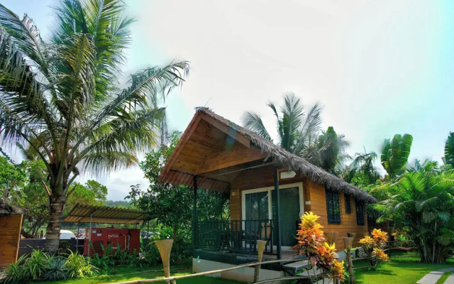 The Lazy Cabanas