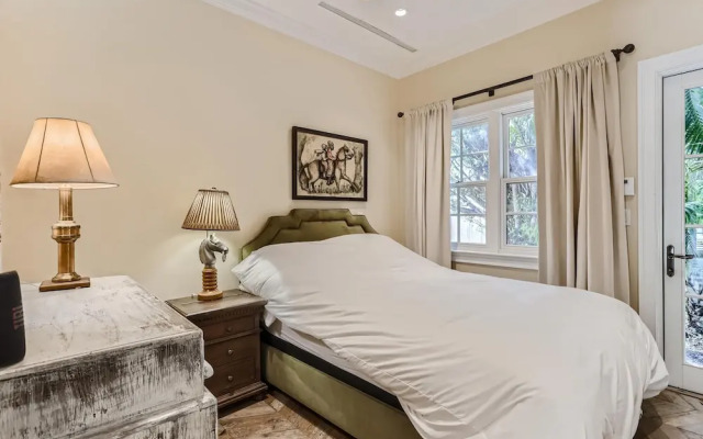 Toad Hall, 5br, 6 ba