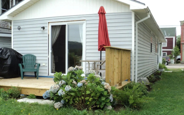 Tides and Time Vacation House