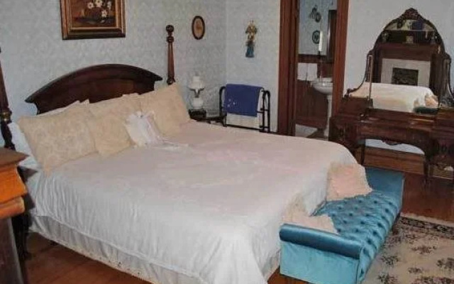 Angel Rose Bed and Breakfast
