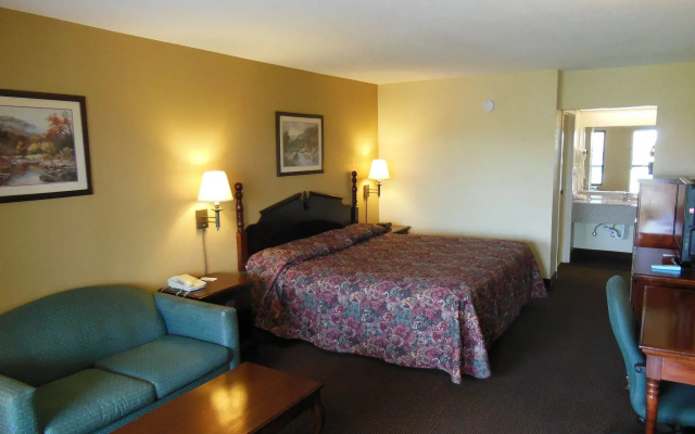 GuestHouse Inn Clarksville
