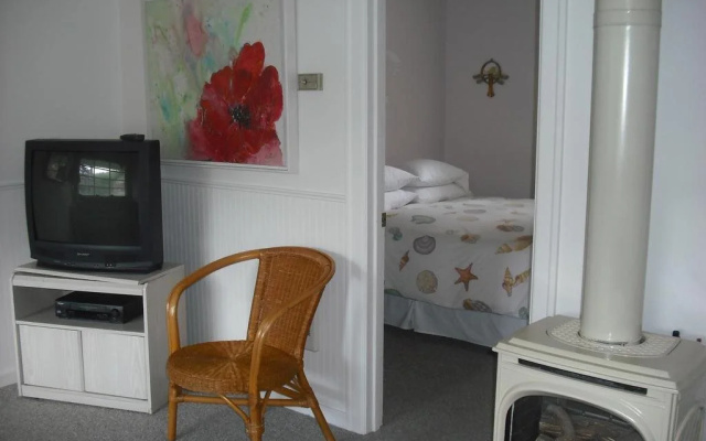 Grey Whale Inn