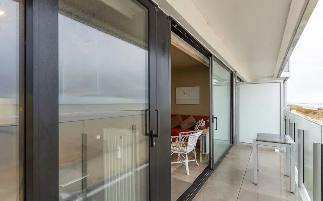 Apartment With a Beautiful Terrace and sea View