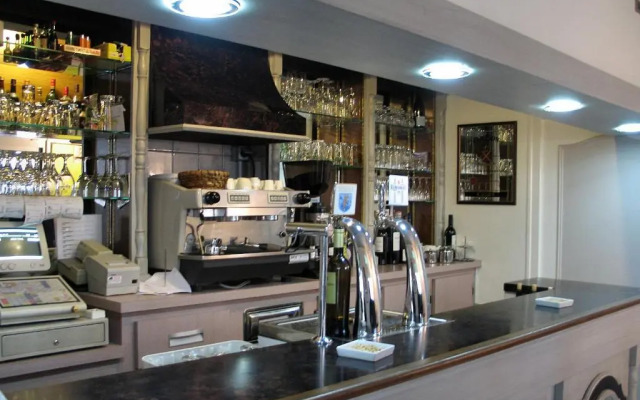 Logis Hotel Restaurant Croix Verte