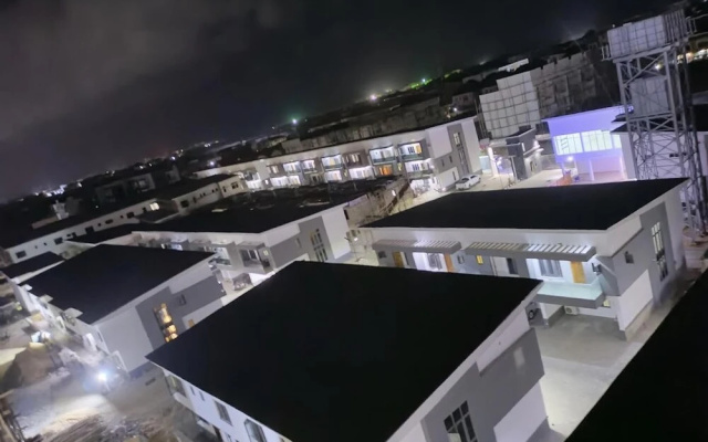 Super Luxurious 1-bed Apartment in Ikate