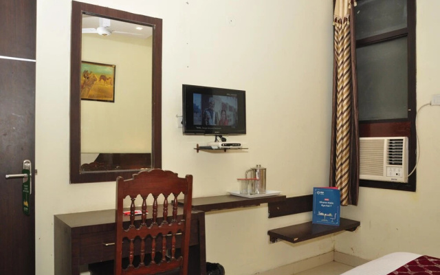 OYO 1610 Hotel Star Metro Inn