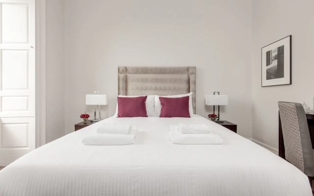 Destiny Scotland Chisholm Hunter Suites