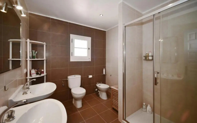 Chalet al canal