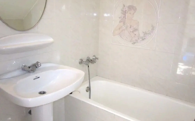 Apartamento Económico en el Casco Antiguo - 3006