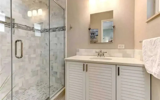 113 8th Street South Apartment 2
