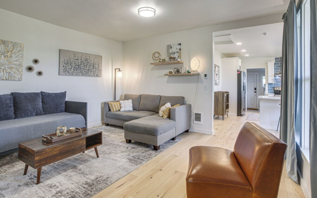 Walk to Shipyard: Bremerton Home w/ Patio!