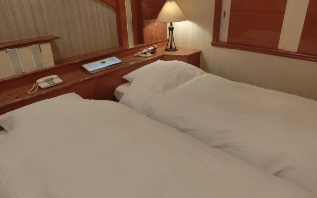 Hotel Hyper Noah - Adults Only