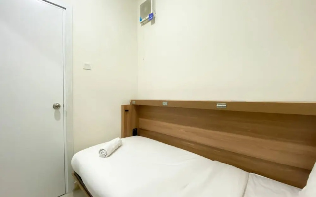 Comfort And Strategic 2Br At Green Pramuka City Apartment