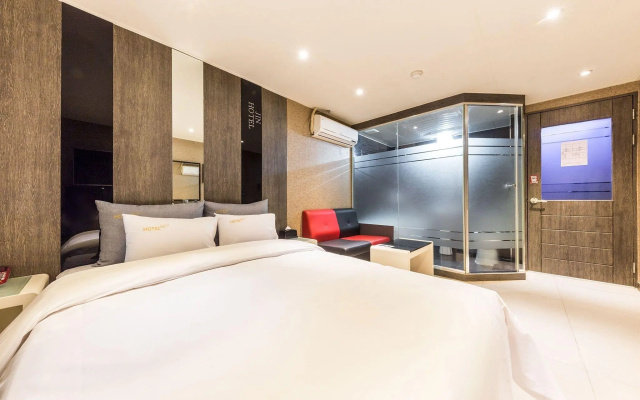 SOL Hotel