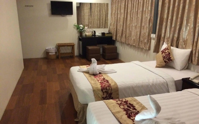 High Five Hotel