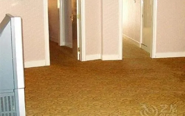 Haijing Holiday Hotel