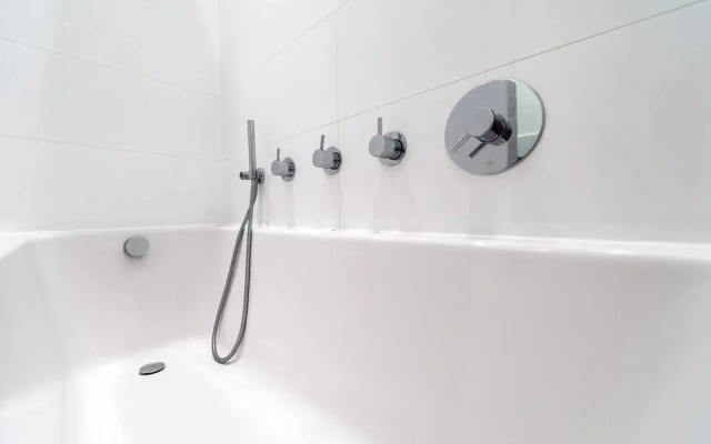 Vondelpark Apartment Suites