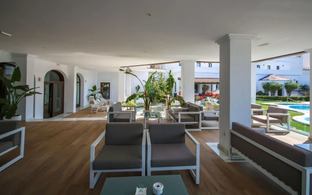 Hotel Doña Lola Zahara