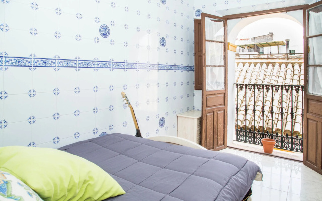 Хостел Onefam Catedral Hostel Sevilla