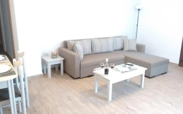 Dimitra Apartment