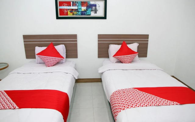 OYO 1265 Zamrud Hotel