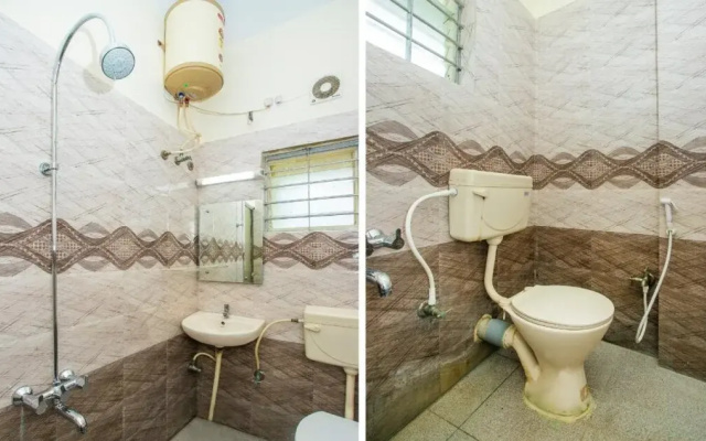 OYO 19119 Shrungara Rooms