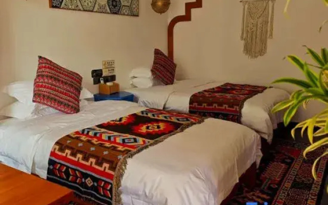 Ten Mile Spring Breeze Homestay in Tekes County