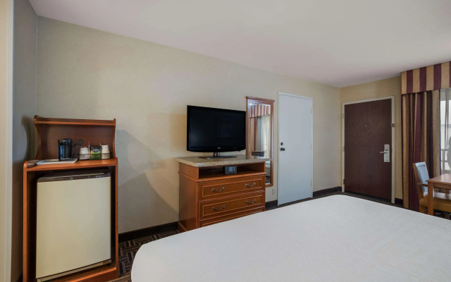 Best Western Norwalk Inn