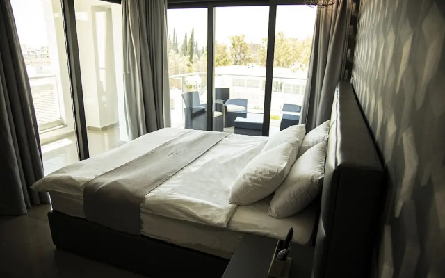 Jimmy's Suites