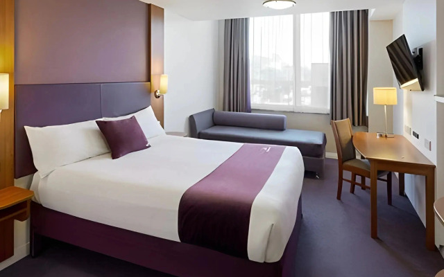 Premier Inn London Hanger Lane