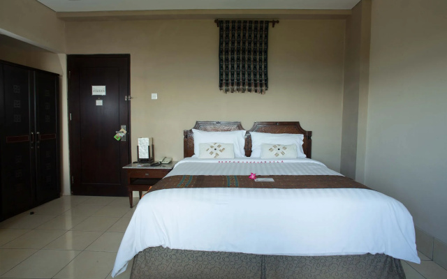 The Jayakarta Suite Komodo Flores