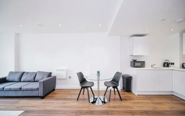 Modern Luxury Grand Exchange Bracknell