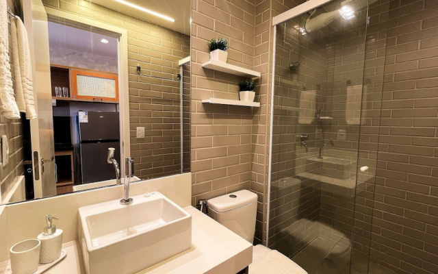 Flat Studio Com Varanda - By Living