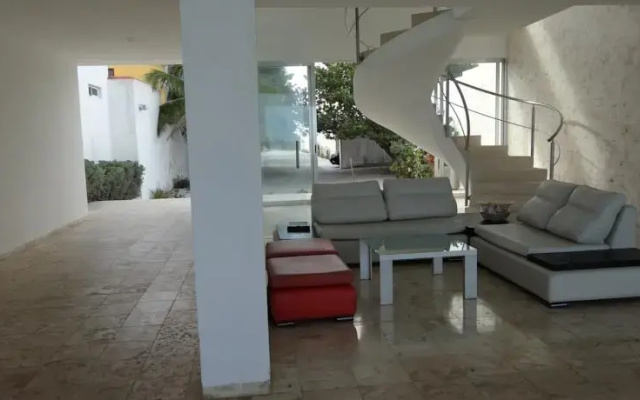 Casa R4