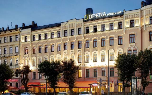Opera Hotel & Spa вид на фасад
