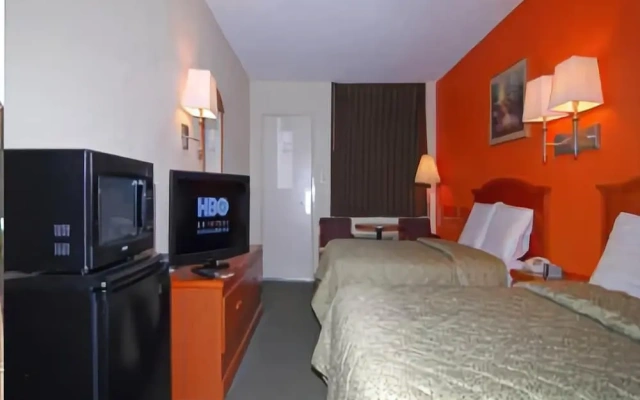 Budget Host Inn