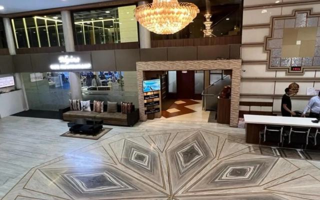 Hotel Grand Amba