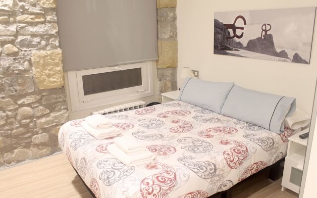 Talaia Hostel комната для гостей