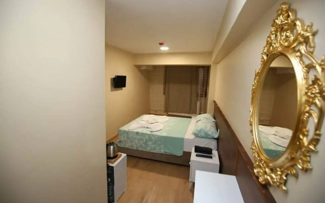 Yues Hotel
