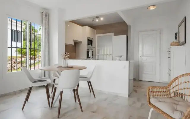 Amazing Pool and Garden Apartment by Costarentals - Ref 253