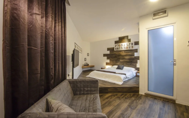 The Grace Hotel