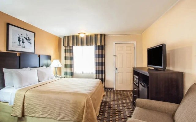 Rodeway Inn
