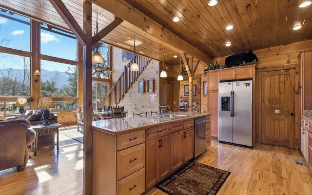 Rainbow's End by Jackson Mountain Rentals
