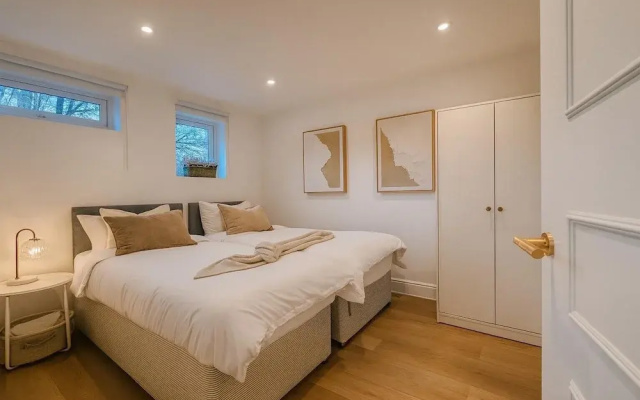 Louisville Flat 4 in Newmarket