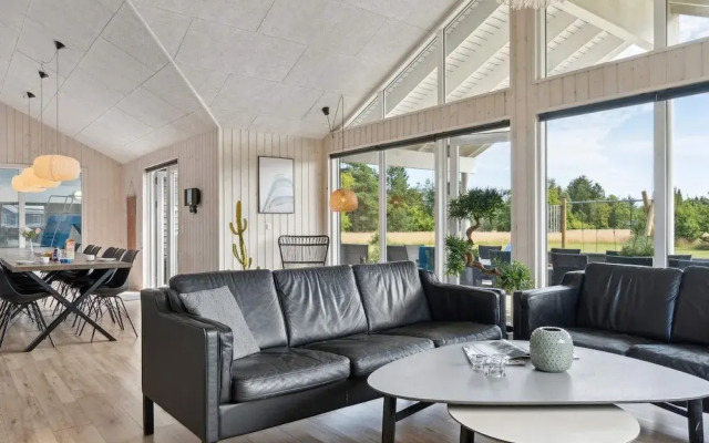 5 Star Holiday Home in Albaek