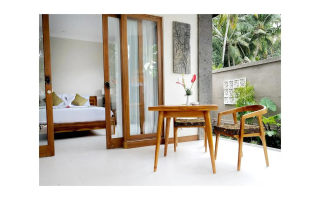 Narendra Suites